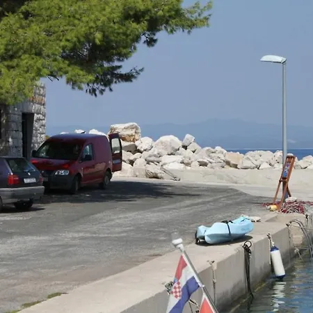 By The Sea Zaklopatica, - 8340 アパート *